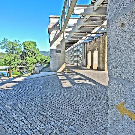Cruceiro Do Monte-3